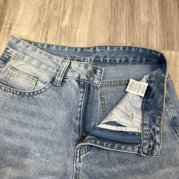 Shein Women's Straight Leg Mid Rise Light Denim Blue Jeans Size 26 - Picture 8 of 9